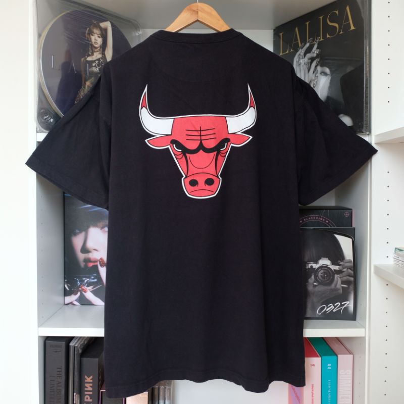 เสื้อยืด NBA Chicago Bulls แบรนด์ Mitchell and Ness มือสองของแท้