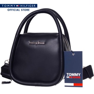 Tommy Hilfiger กระเป๋าสะพายข้างผู้หญิง รุ่น AW0AW14118 0GJ -  สีดำ