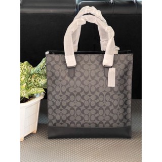 🎉🥳กระเป๋าสะพาย ใบใหญ่ ชาย /หญิง สวยๆๆมาใหม่👜NEW COACH Graham Structured Tote In Signature Canvas