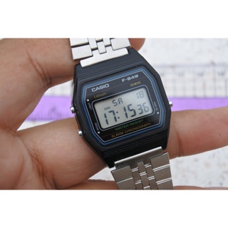 นาฬิกา Vintage มือสองญี่ปุ่น ปี1992 CASIO F-84W ระบบ QUARTZ ผู้ชาย ทรงสี่เหลี่ยม LCD Digital หน้าปัด 34มม