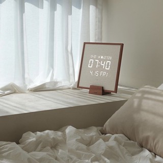 [Mooas] Mooas Wooden Frame Black Nightlights / LED Wall Clock: นาฬิกาติดผนังพร้อมไฟ LED