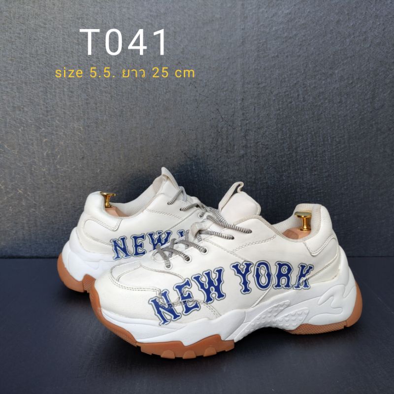 รองเท้าแบรนด์เนมมือสองT041size5.5ยาว25.5