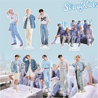 Stray Kids ใหม่ ขาตั้งอะคริลิค แบบสองด้าน 15 ซม. สําหรับตกแต่งโต๊ะ