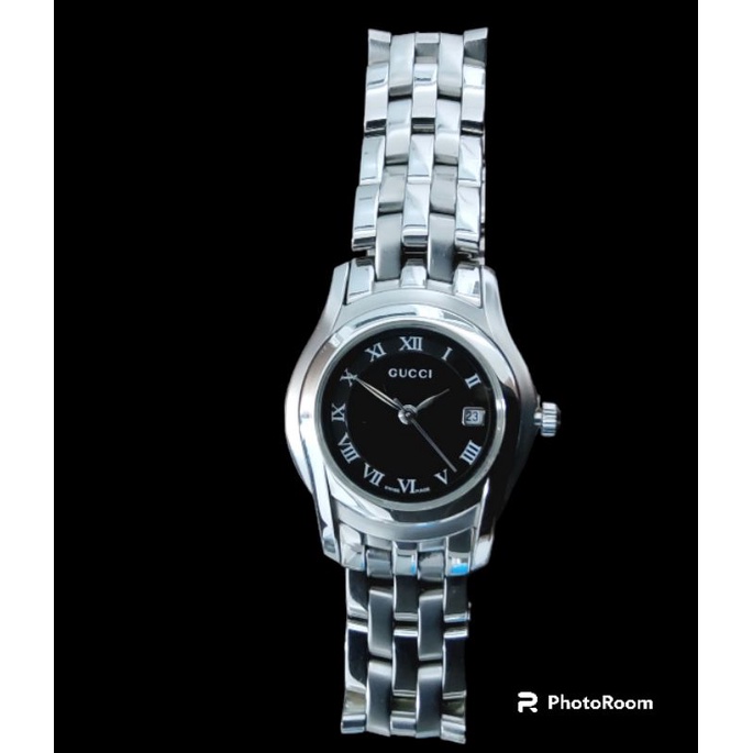 นาฬิกาข้อมือผู้หญิง Gucci ของแท้ สภาพสวยมาก