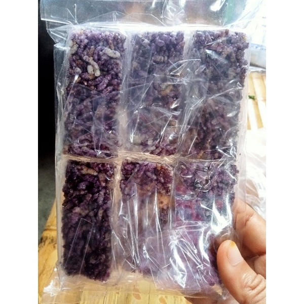 ขนมข้าวพอง สินค้าพื้นเมืองปัตตานี บรรจุแพ๊คละ 6 ชิ้น