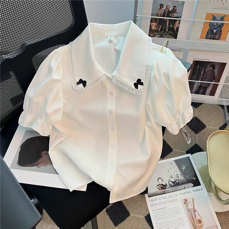 XL ไซส์ใหญ่ เสื้อเชิ้ต โลลิต้า สีขาว แขนสั้น แต่งโบว์ แขนพอง น่ารัก คอปกตุ๊กตา