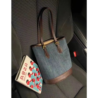 ▨☁ใหม่ 2023 กระเป๋าสตรี niche high-end Texture Simple One-Shoulder Messenger Retro อเนกประสงค์กระเป๋า DENIM