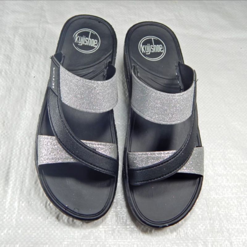 Kuji V-14รองเท้าสวมสไตล์fitflopไซส์37-40