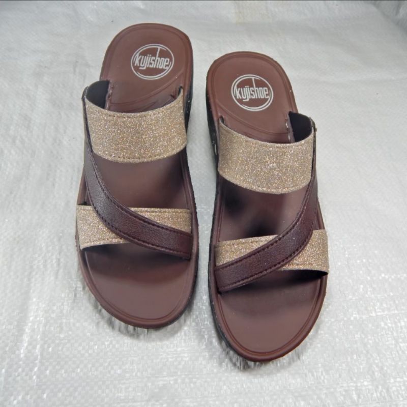 Kuji V-14รองเท้าสวมสไตล์fitflopไซส์37-40