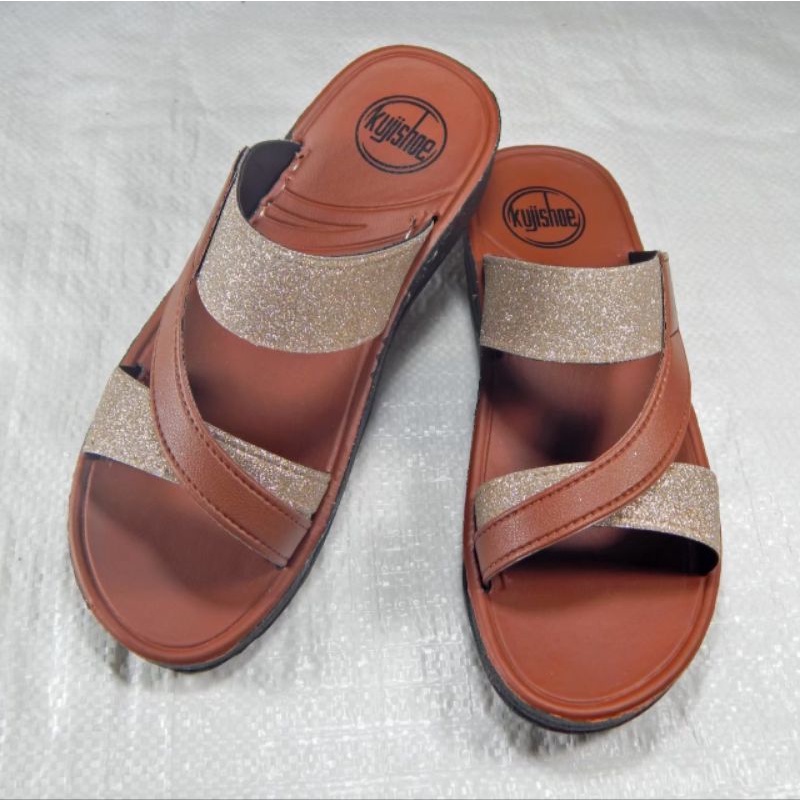 Kuji V-14รองเท้าสวมสไตล์fitflopไซส์37-40