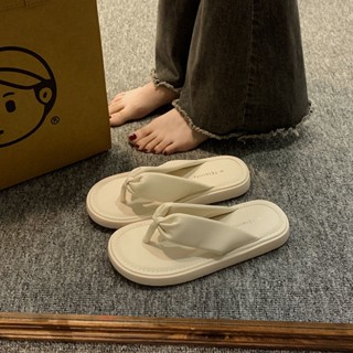 ┇◙สไตล์เจ้าหญิงรองเท้าแตะแบนผู้หญิง Outerwear แฟชั่น Flip Flops 2023 ฤดูร้อนรองเท้าแตะใหม่ด้านล่างนุ่มสบาย Flip Flops