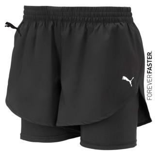 PUMA RUNNING - กางเกงวิ่งขาสั้นผู้หญิง 2 in 1 Woven Running Shorts สีดำ - APP - 52107201