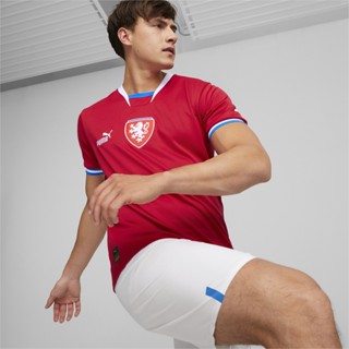 PUMA FOOTBALL - เสื้อชายจำลองจากชุดเหย้าของทีมสาธารณรัฐเชค ฤดูกาล 22/23 สีแดง - APP - 76586501