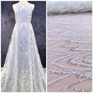 ลูกไม้เจ้าสาวปักลูกปัดและเลื่อม Beaded stripey bridal embroidery fabric with sequins