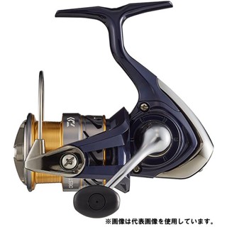 Daiwa 20Crest Lt2500 รอกและรอกล้อหมุน 4960652309417 Crest รอกมูลค่าสูง ลดน้ําหนักได้มาก พร้อมแนวคิด Lt ที่รอคอยมานาน! [ 1000000001006450000 ]