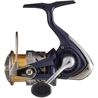 Daiwa 20Crest Lt2000 รอกและรอกล้อหมุน 4960652309394 Crest รอกมูลค่าสูง ลดน้ําหนักได้มาก พร้อมแนวคิด Lt ที่รอคอยมานาน! [ 1000000001006450000 ]