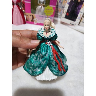 **มือสอง กล่องไม่สวย** ที่ห้อยต้นคริสต์มาสบาร์บี้ 
Used Ornament Barbie