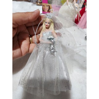 **มือสอง กล่องไม่สวย** ที่ห้อยต้นคริสต์มาสบาร์บี้ 
Used Ornament Barbie