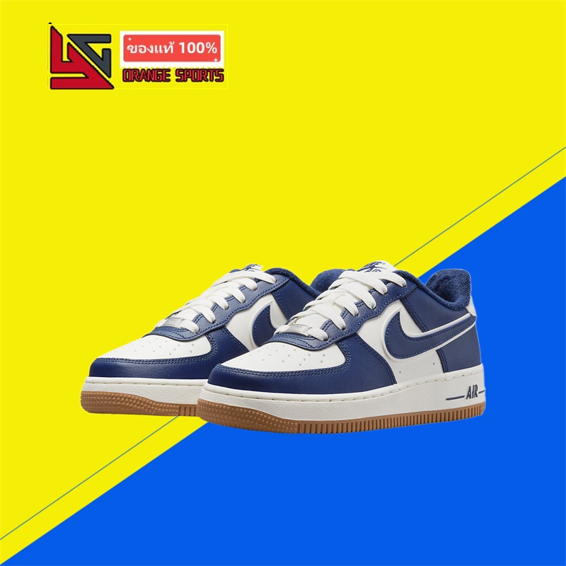 Nike Nike รองเท้าผู้หญิง Air Force 1 Air Force One สีขาวและสีน้ำเงิน Retro Low Top รองเท้าผ้าใบ DQ5972-101
