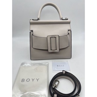 👜💓กระเป๋าสะพาย Used in good Boyy Karl23 สีเบจ