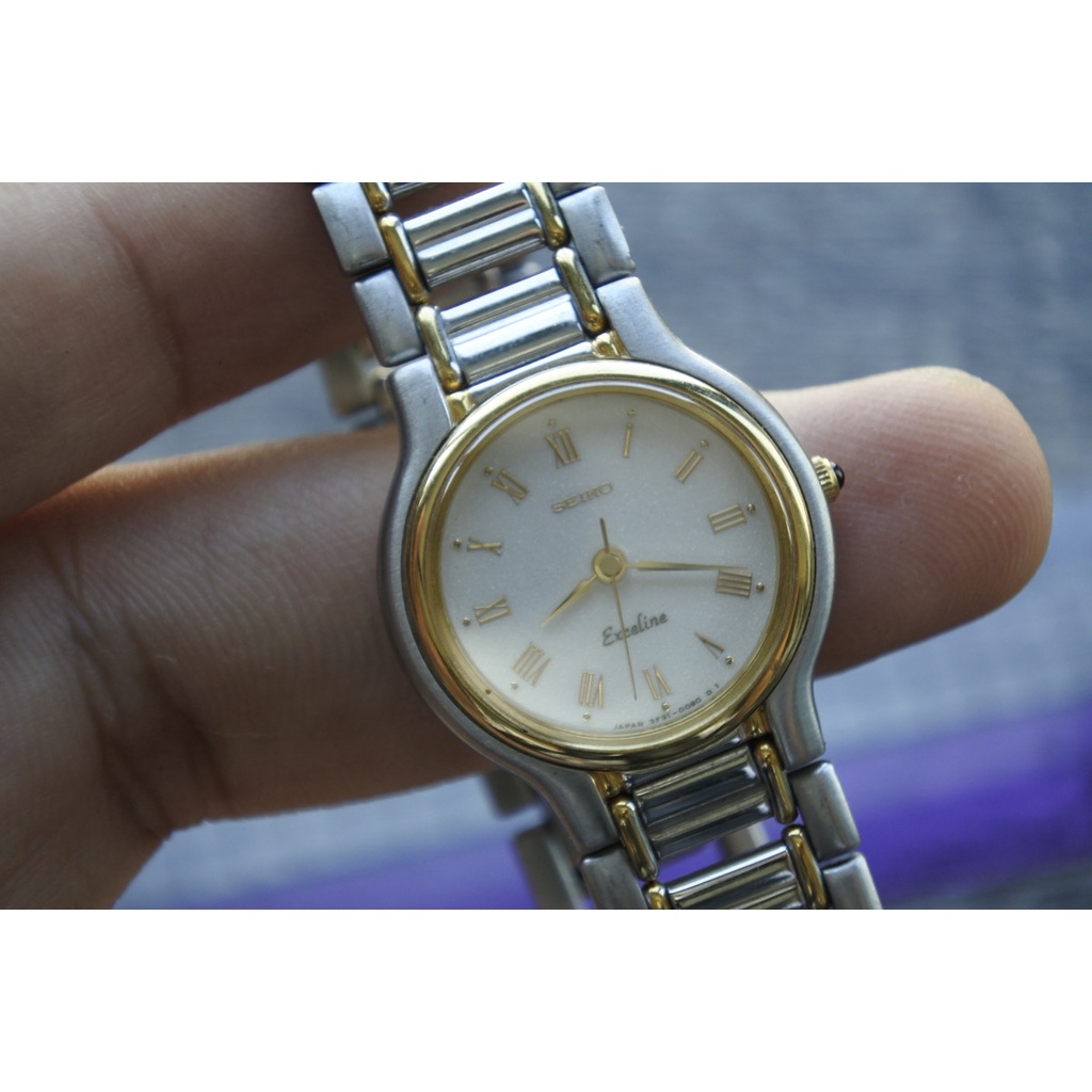 นาฬิกา Vintage มือสองญี่ปุ่น Seiko Exceline 3F31 004A ระบบ QUARTZ ผู้หญิง ทรงกลม กรอบทอง หน้าปัดตัวเลขโรมัน หน้าปัด24มม