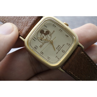 นาฬิกา Vintage มือสองญี่ปุ่น Alba Micky Mouse Y131 5370 QUARTZ UNISEX ทรงสี่เหลี่ยม กรอบทอง หน้าปัดการ์ตูน หน้าปัด29มม