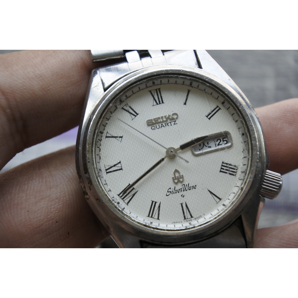 นาฬิกา Vintage มือสองญี่ปุ่น SEIKO SILVERWAVE 7546 8010 ระบบ QUARTZ ผู้ชาย ทรงกลม กรอบเงิน หน้าปัดตัวเลขโรมัน หน้าปัด39ม