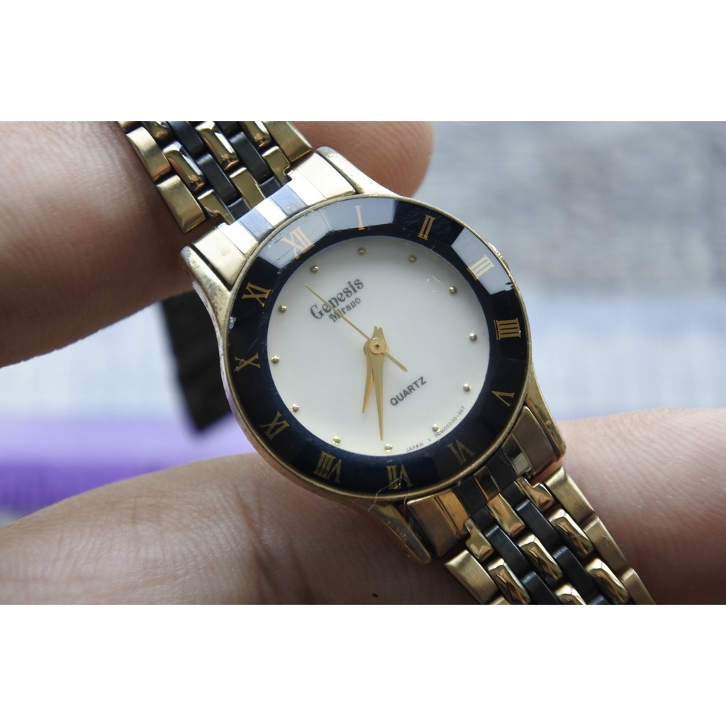 นาฬิกา Vintage มือสองญี่ปุ่น Genesis Mirano ระบบ QUARTZ ผู้หญิง ทรงกลม กรอบดำ หน้าขาว หน้าปัด24มม