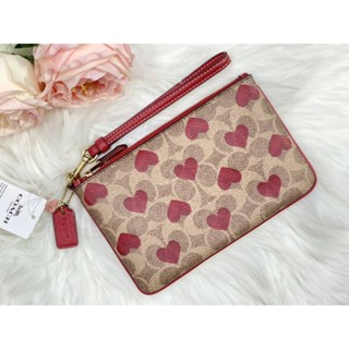 👜งาน 𝐒𝐡𝐨𝐩 𝐂𝐨𝐚𝐜𝐡#Coach CF265 Small Wristlet In Signature Canvas With Heart Print