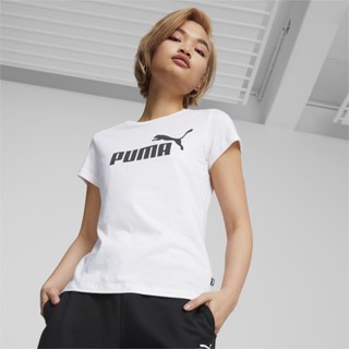 PUMA BASICS - เสื้อยืดผู้หญิง Essentials Logo สีขาว - APP - 58677402