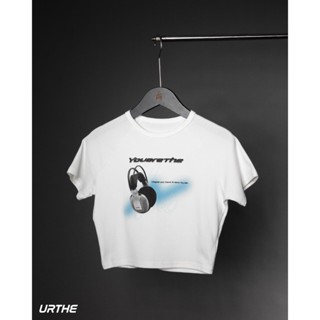 URTHE - เสื้อยืดครอป แขนสั้น สกรีนลาย รุ่น Maybe You