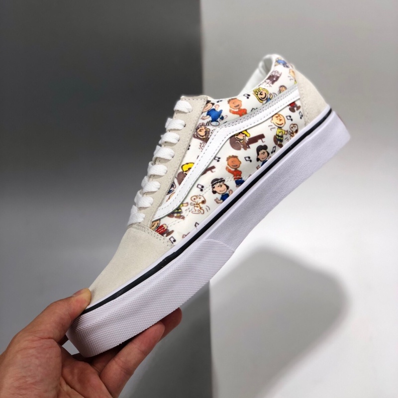 ✖◇L18[Warranty 3 Years] VANS OLD SKOOL X PEANUTS Men's and Women's CANVAS SHOES VN0A38G1QVW รองเท้ากีฬา รองเท้าผ้าใบ รอง