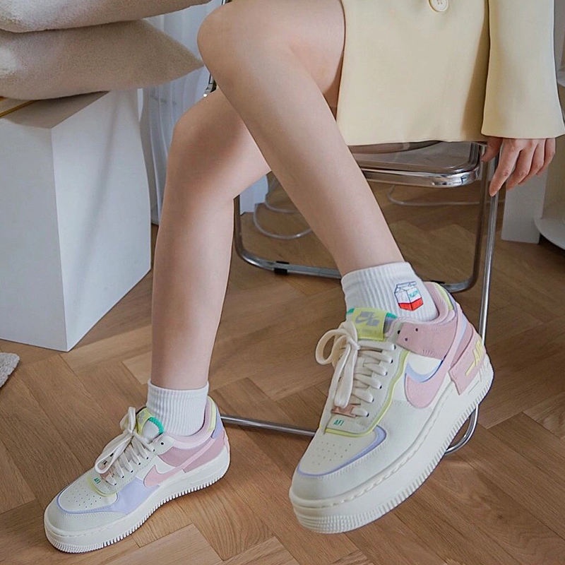 ♦NIKE Nike Air Force 1 รองเท้าผ้าใบผู้หญิง Air Force 1low macaron pink classic กีฬาและรองเท้าลำลอง