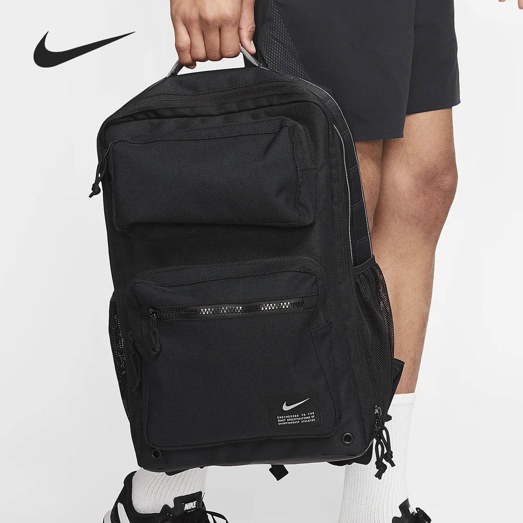 ✽♚Nike/Nike ของแท้ฤดูร้อนใหม่ผู้ชายและผู้หญิงกระเป๋าเป้สะพายหลังกีฬาลำลอง CK2668