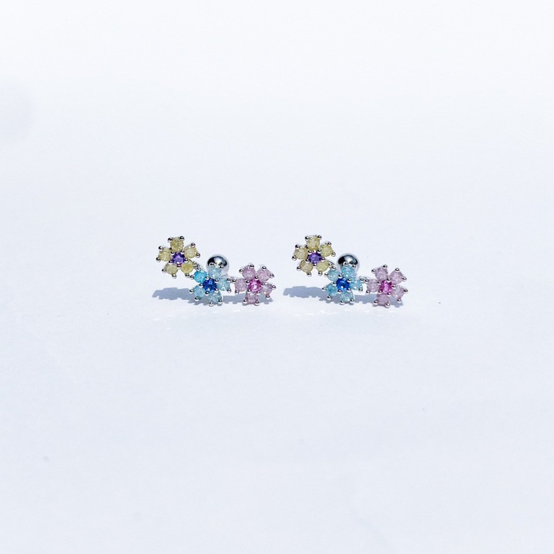 จิวต่างหูเกาหลี More Than Piercing: A107 Triple Flower