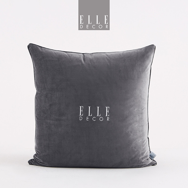 ELLE DECOR หมอนอิงนุ่มสบาย Velvet Embroidery Cushion ส่งฟรี