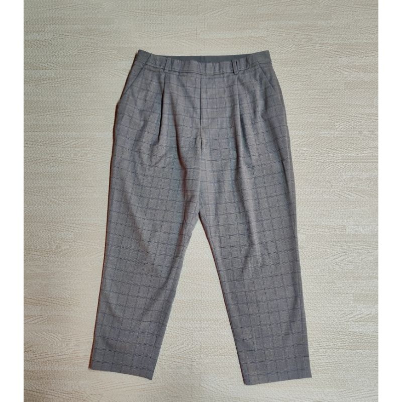 Uniqlo กางเกง Ezy Smart Ankle Pants สีเทาลายตาราง Size XL หญิง มือ2