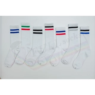 ถุงเท้าโอสคูล "ข้อยาวยาง 2,3,5 แถบ" ขนาด Free Size Old School Socks