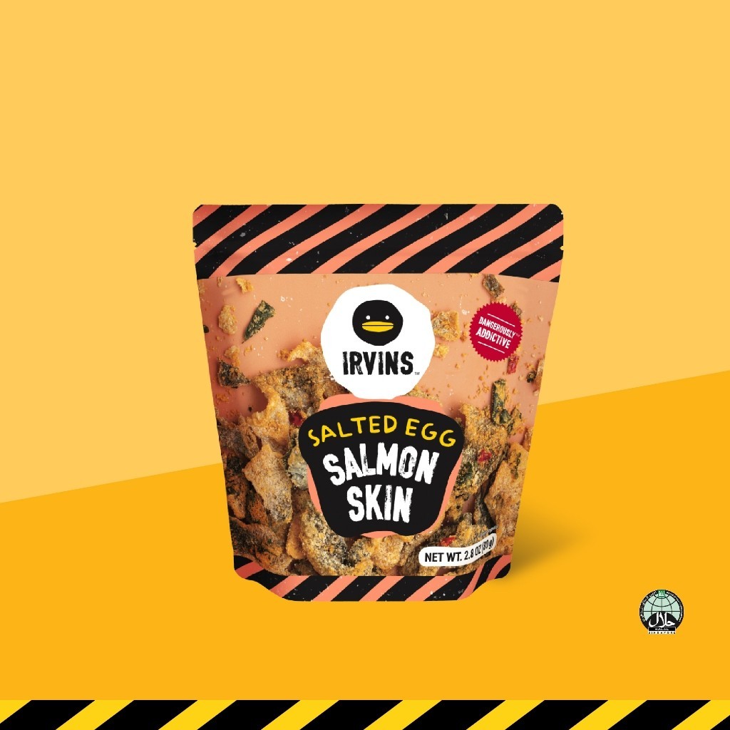 Irvins หนังปลาแซลมอนทอดกรอบเคลือบไข่เค็ม (Salted Egg Salmon Skin) ขนาด 80 g by Cute Products Plus