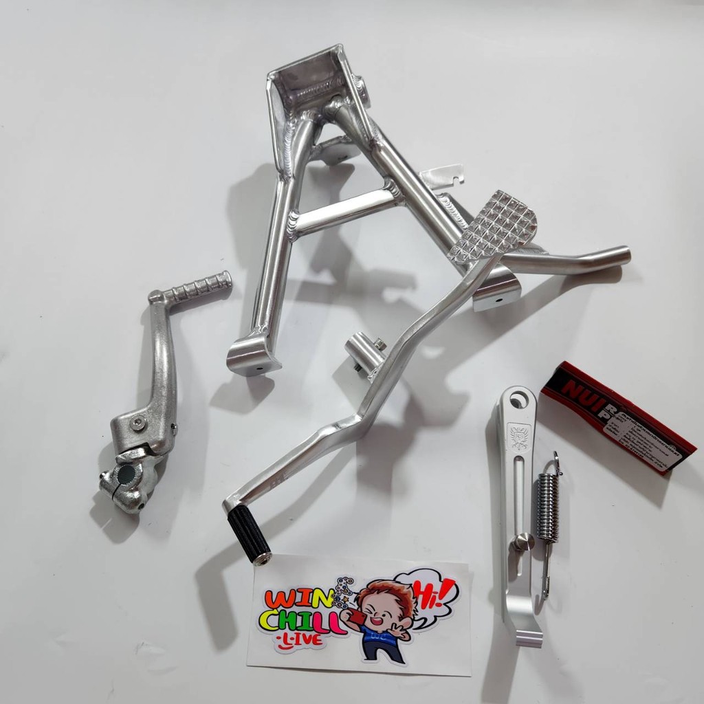 ขาตั้งคู่ อลูมิเนียม งานCNC + ขาตั้งเดี่ยว NUI แบบโหลด + ขาเกียร์ สายฟ้า ZERN + ขาสตาร์ทKTM อลูมิเนียม WAVE110i ปี 2014-