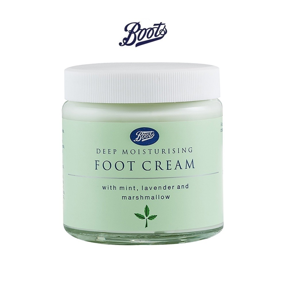 BOOTS FOOTCARE บู๊ทส์ ฟูตแคร์ ดีพ มอยส์เจอไรซิ่ง ฟุต ครีม 100 มล.