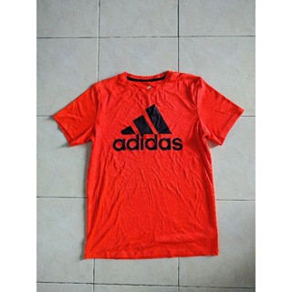 เสื้อ Adidas ของแท้มือสอง
