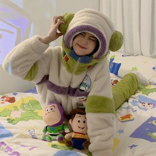 ❦2023 ใหม่ Buzz Lightyear ชุดนอนคู่ผู้หญิงฤดูใบไม้ร่วงและฤดูหนาว Coral ขนแกะ Hooded ผู้ชายเสื้อผ้าชุด