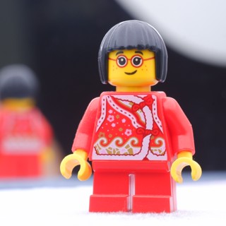 LEGO Chinese Girl Chinese Town &amp; City