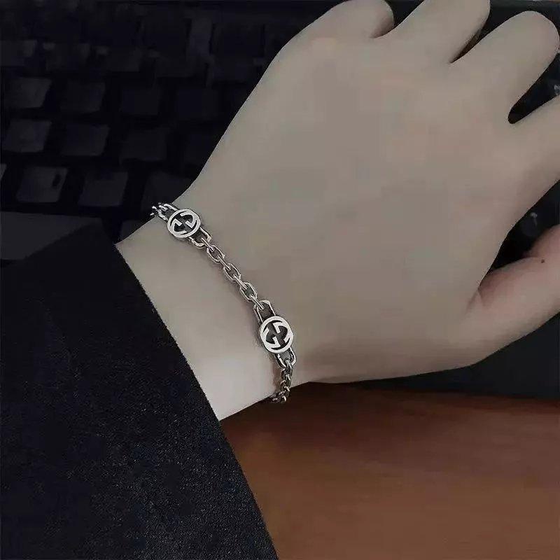 สร้อยข้อมือ CUCCI โซ่เงิน 925 ย้อนยุคสามจีประสานไม่ซีดจางทันสมัยและเรียบง่ายมีความสุขสไตล์เดียวกันสำหรับคู่รักของขวัญวัน