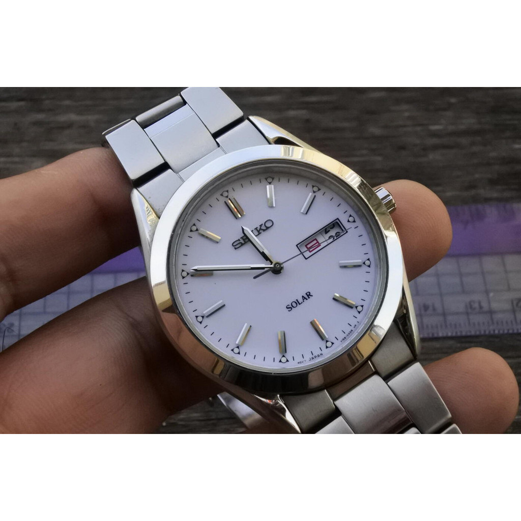 นาฬิกา Vintage มือสองญี่ปุ่น Seiko Solar V158 0AB0 หน้าขาว ผู้ชาย ทรงกลม ระบบ Quartz ขนาด40mm ใช้งานได้ปกติ