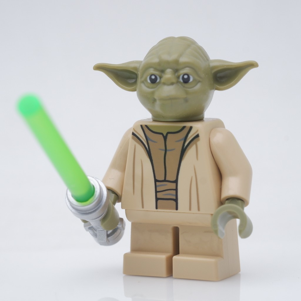 LEGO Star Wars Yoda (75360) *new