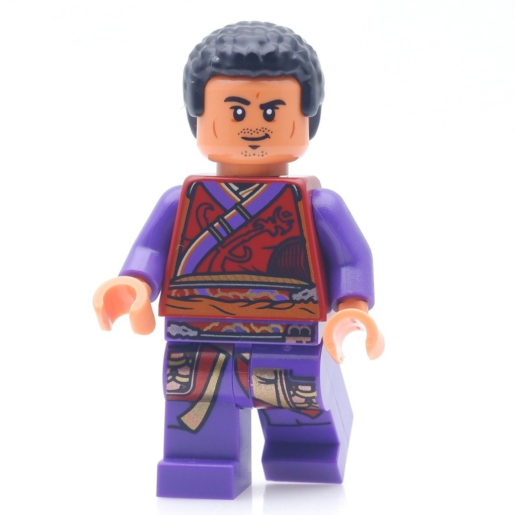 LEGO Marvel Wong Red Robe *new