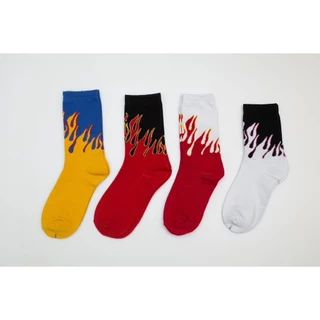 ถุงเท้าสตรีท ลายไฟ ขนาด Free Size Fire Socks