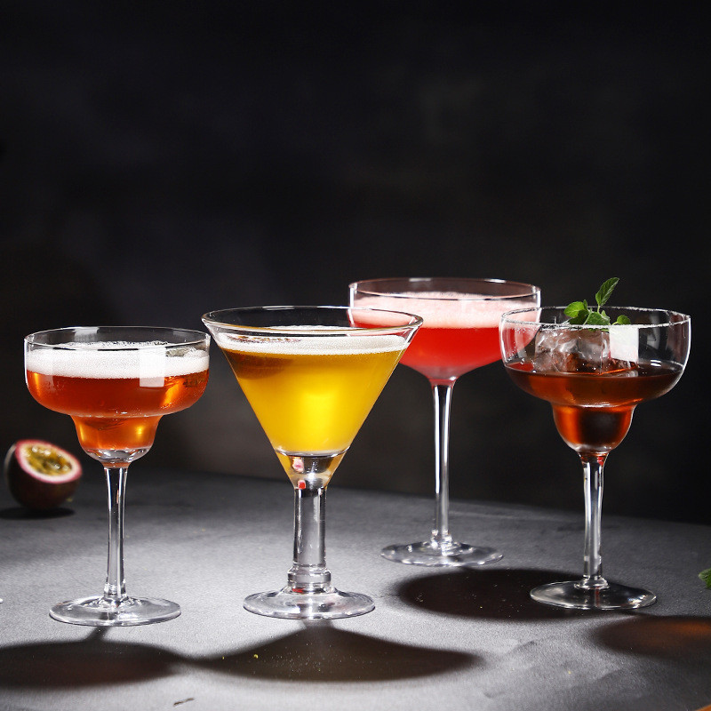 Oversized Cocktail Glass Large Capacity Margaret Cup Glass Cup Goblet Bar Martini Cup